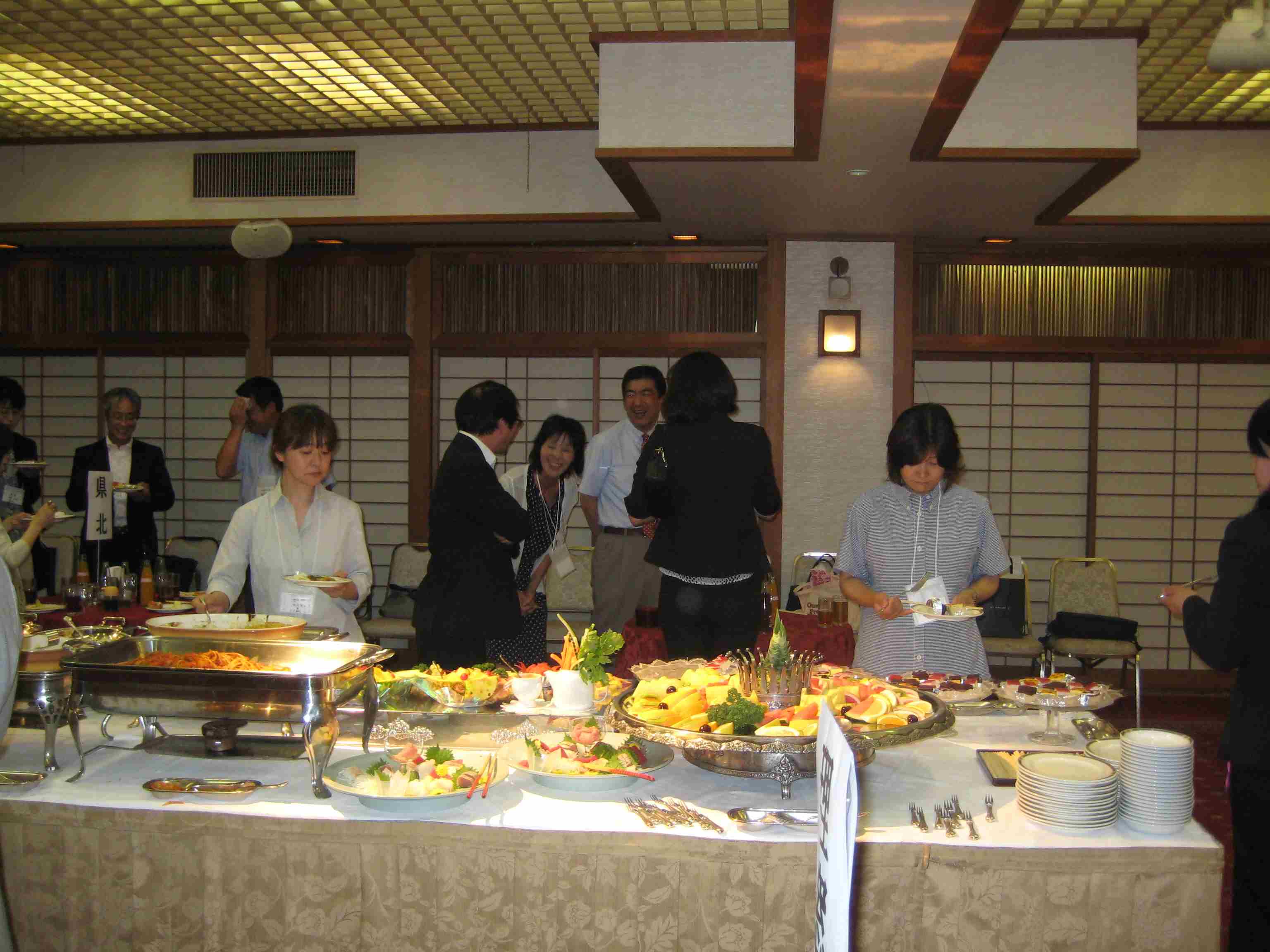 Yakuinkai2013-2
