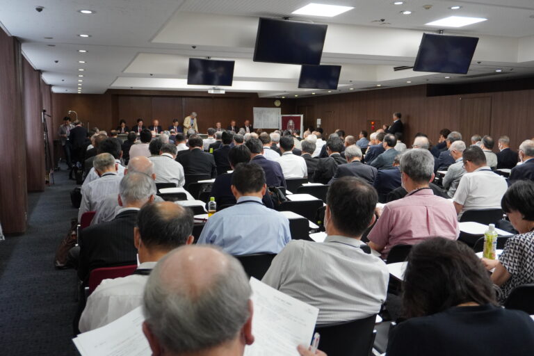 2024年度　理窓会　支部長会・代議員総会・同窓懇親会が開催されました。　